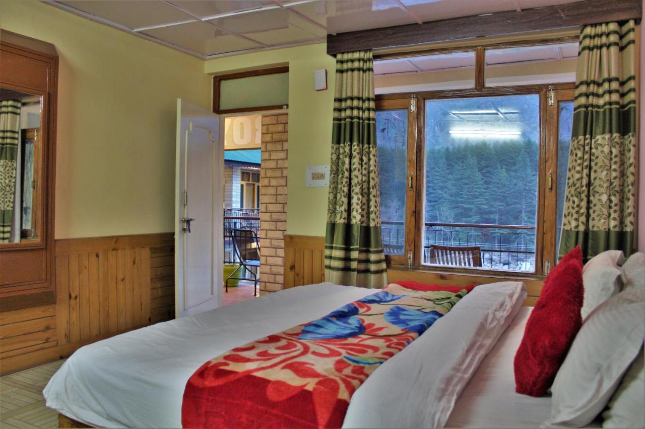 Hotel New Royal Manāli Εξωτερικό φωτογραφία