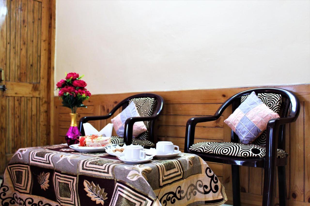 Hotel New Royal Manāli Εξωτερικό φωτογραφία