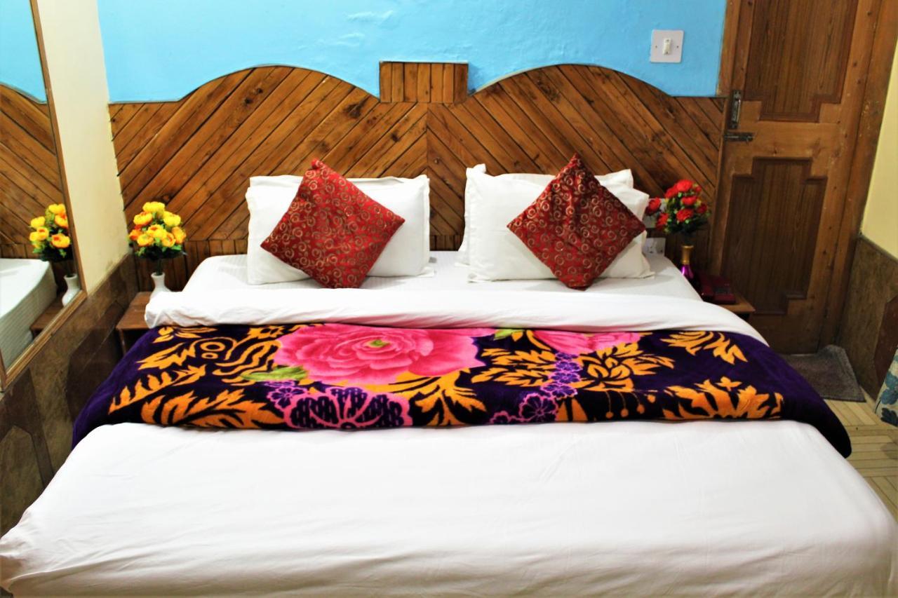 Hotel New Royal Manāli Εξωτερικό φωτογραφία