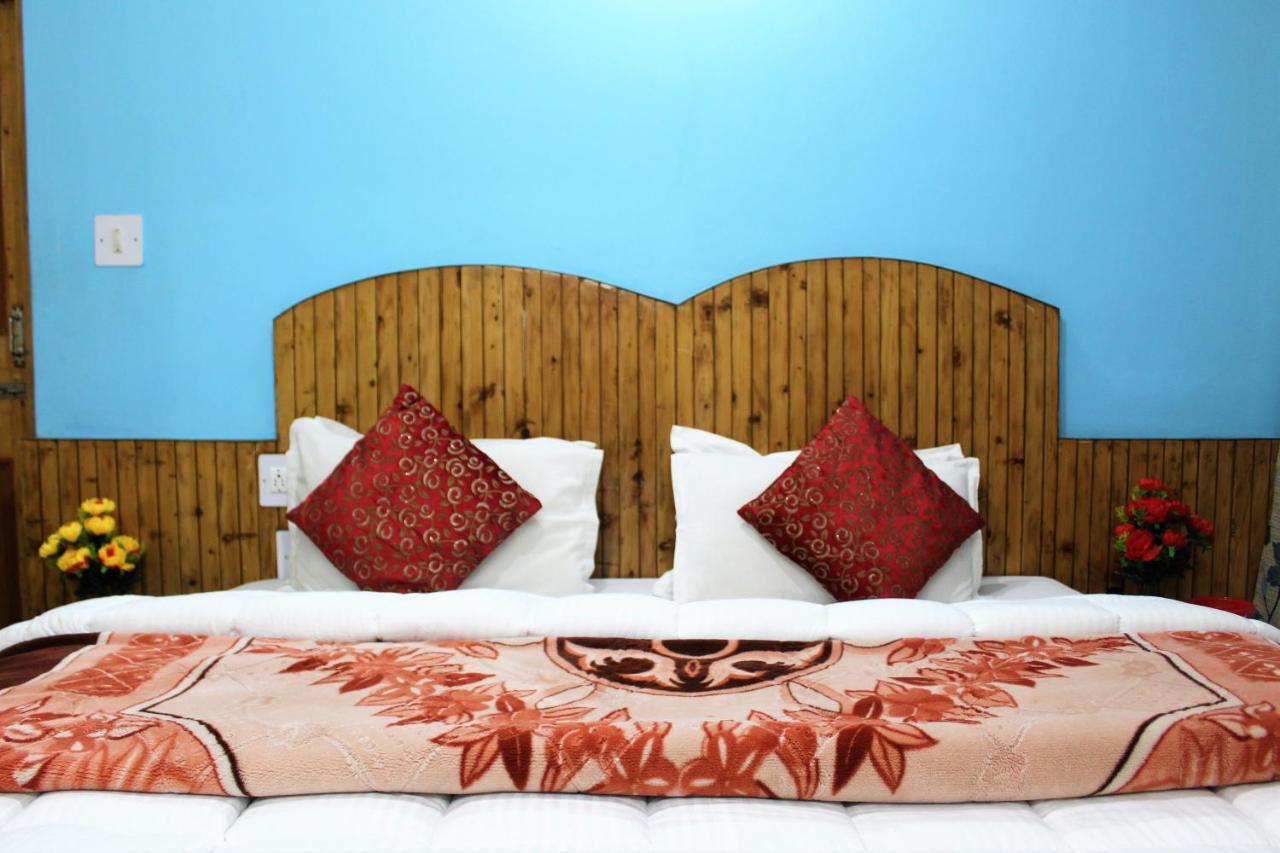 Hotel New Royal Manāli Εξωτερικό φωτογραφία