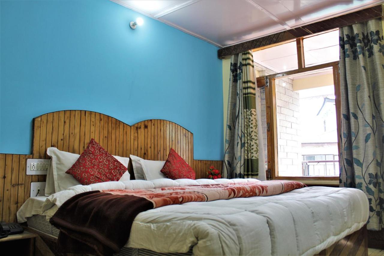 Hotel New Royal Manāli Εξωτερικό φωτογραφία
