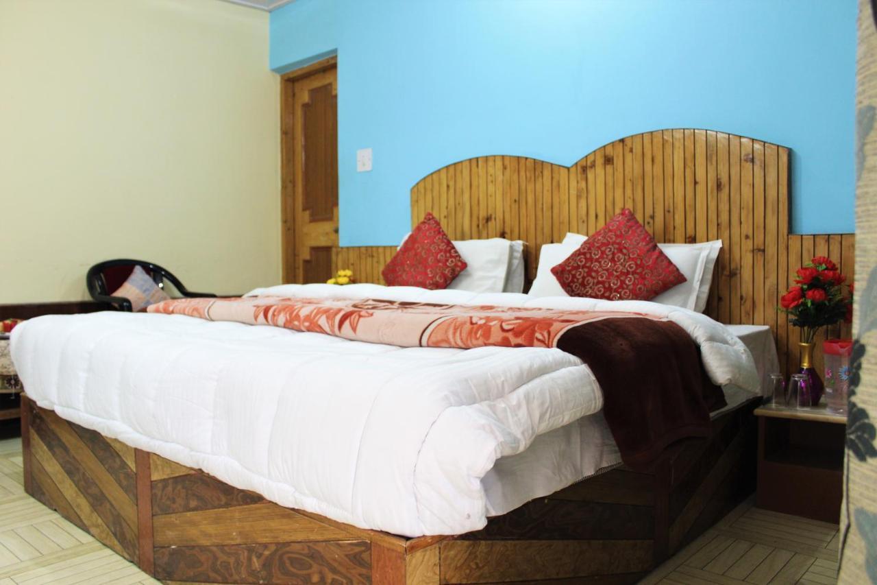 Hotel New Royal Manāli Εξωτερικό φωτογραφία