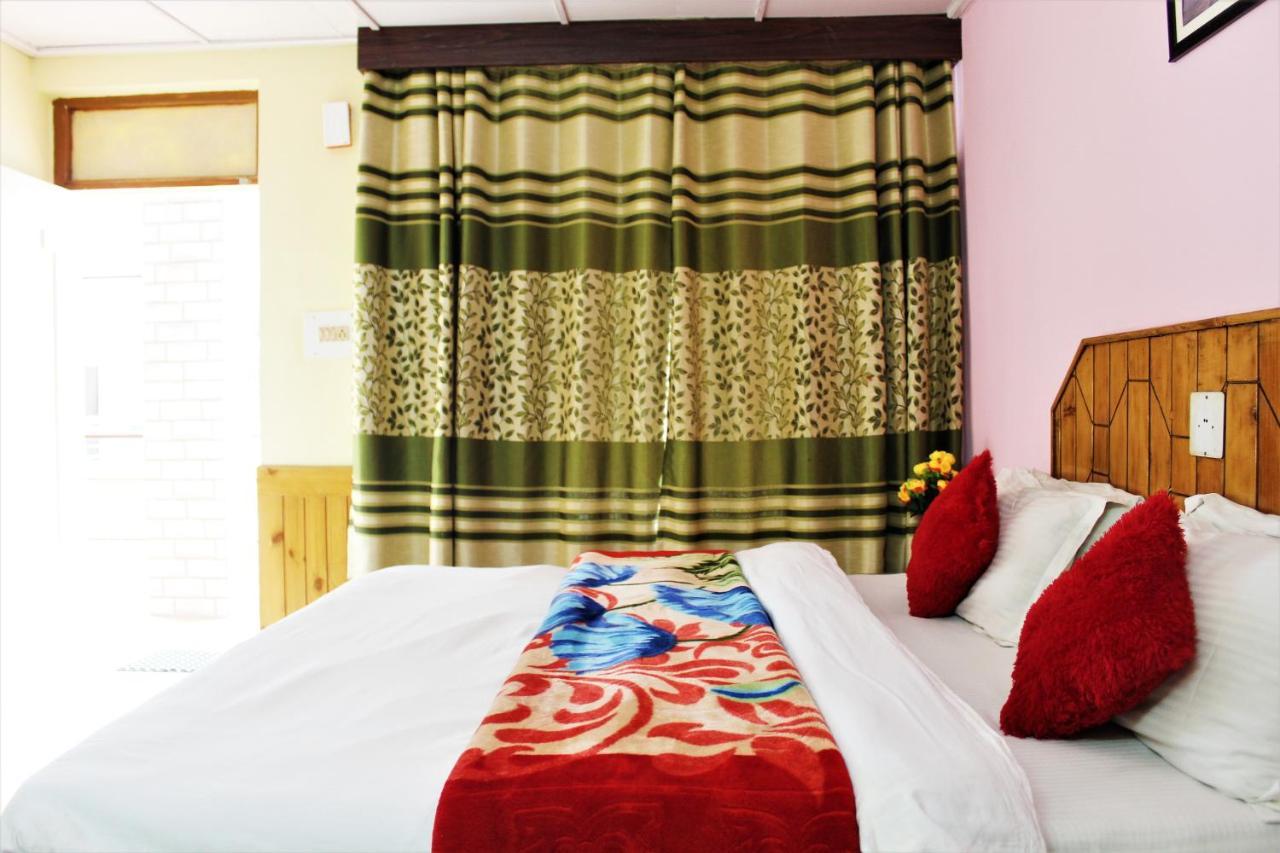 Hotel New Royal Manāli Εξωτερικό φωτογραφία